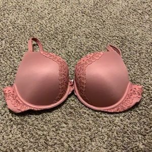 💵 SALE!! Victoria Secret Prefect Shape Bra